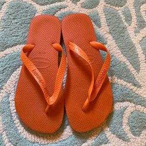 Orange flip flops Havaianas